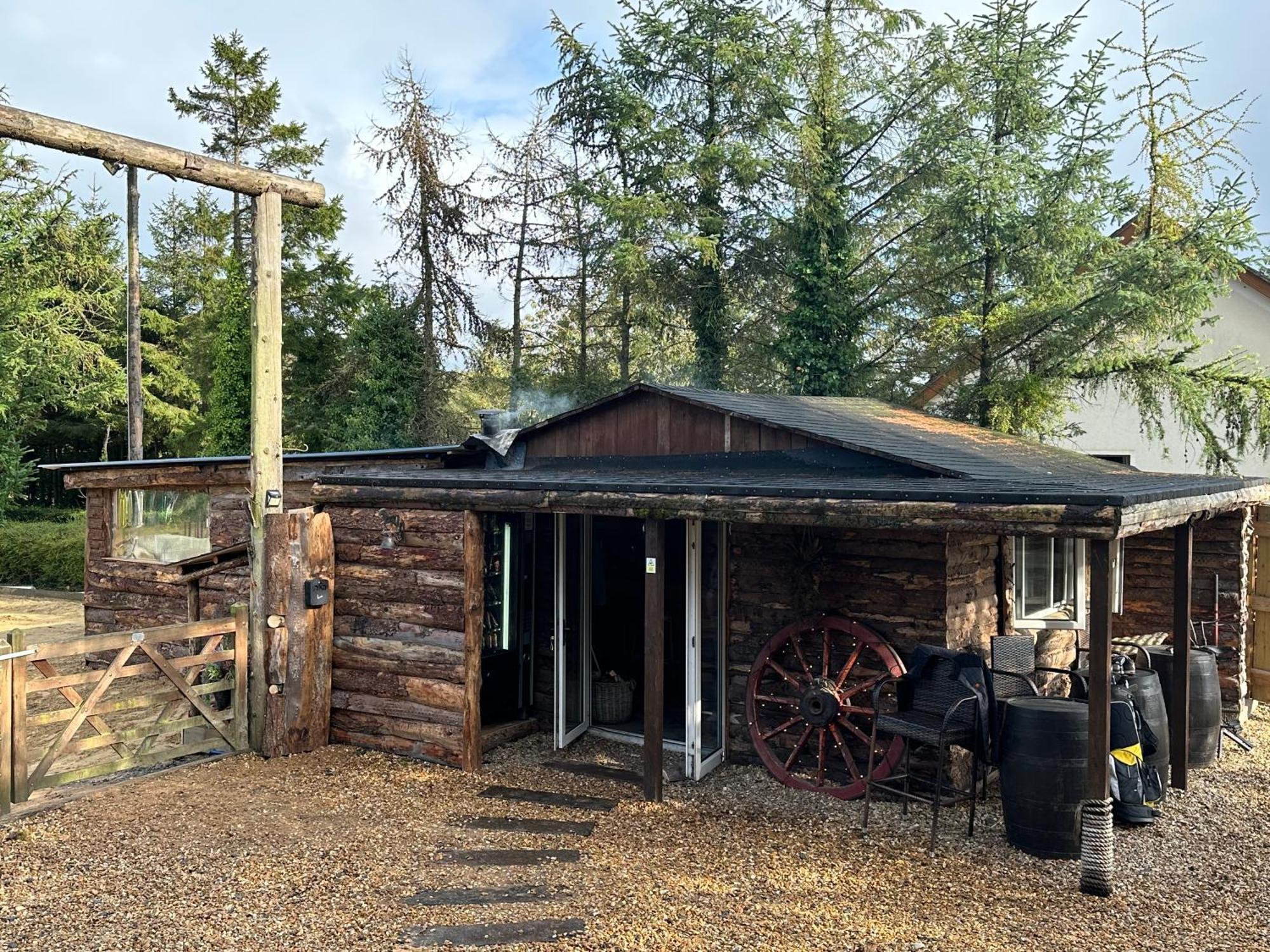 Forkhill Greenvale Cabins מראה חיצוני תמונה